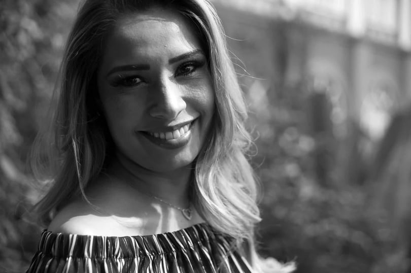 Egresados UNITEC: Adriana Macías, abrazando el éxito