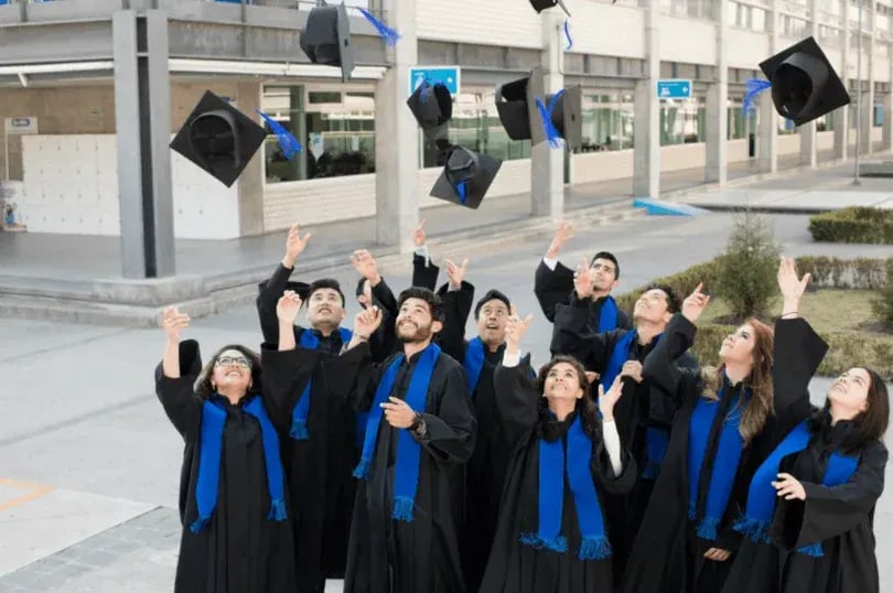 5 cosas que caracterizan a un egresado UNITEC