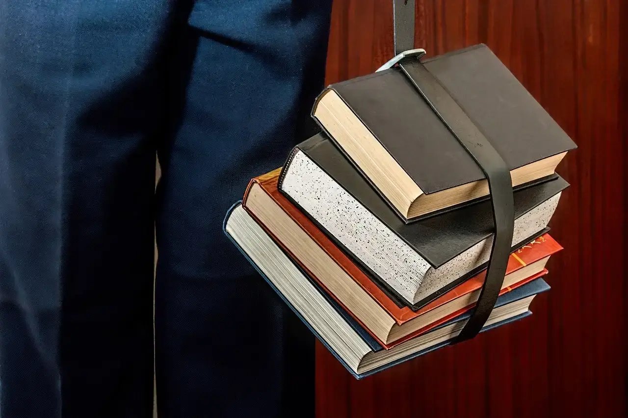 ¿Conviene estudiar la universidad? 9 cifras que te impactarán