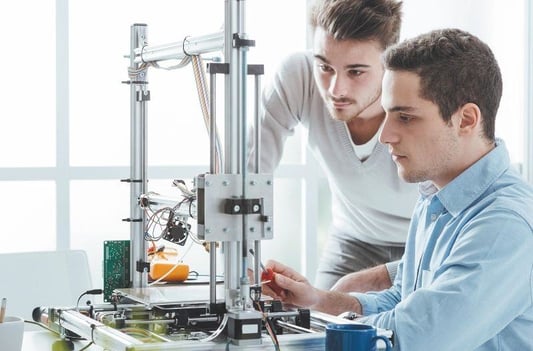 7 horribles mitos sobre los ingenieros que no debes creer
