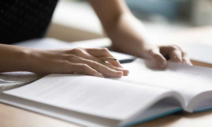 Carreras para ser escritor ¿Qué estudiar si te gustan las letras?