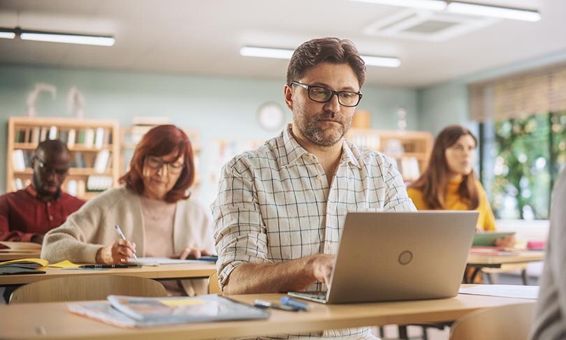 Estudiar la universidad en la etapa adulta
