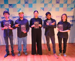 Estudiantes de UNITEC presentan libro de cuentos y escenas teatrales