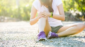 Desgaste de rodillas en el adulto joven: lo que debes saber