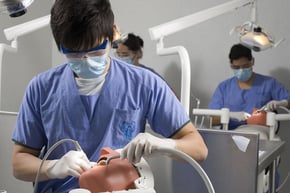 ¿Sabías que la UNITEC cuenta con una Clínica de Odontología?