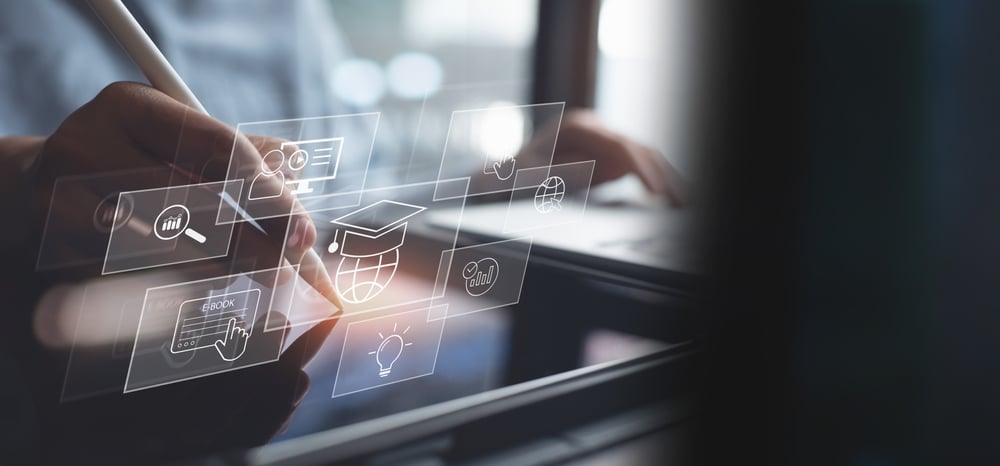 Clases virtuales en una maestría en línea con validez oficial