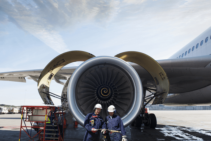 Ingeniería aeronáutica: Qué es, dificultad, campo laboral y más