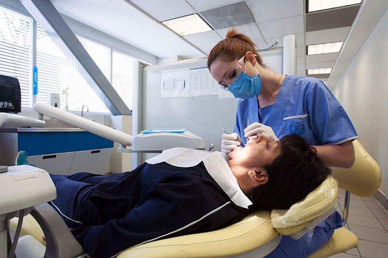 ¿Sabías que la UNITEC cuenta con una Clínica de Odontología?